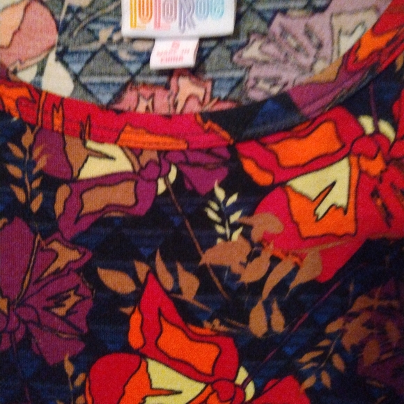 LulaRoe print dress. Size S - Picture 2 of 4